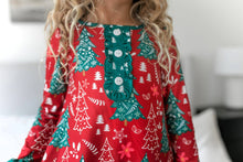 Load image into Gallery viewer, Christmas Tree Ruffle Lounge Gown
