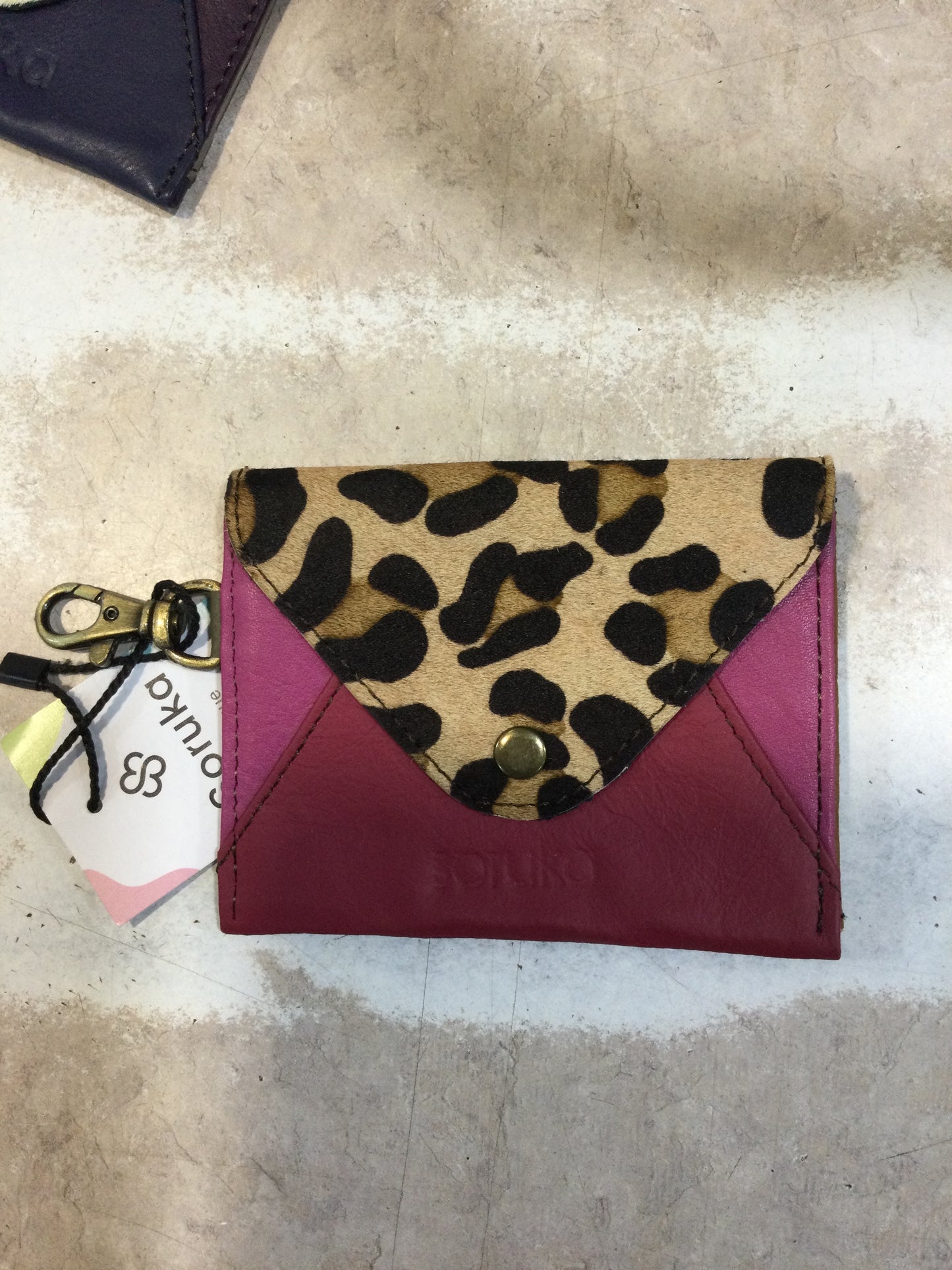 Poppy Detachable Pouch-81138