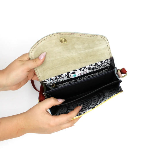 Beth Plain Crossbody Bag-047272L