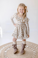 Load image into Gallery viewer, Vignette Fall Dress
