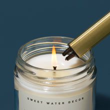 Load image into Gallery viewer, Gold Rechargeable Lighter
